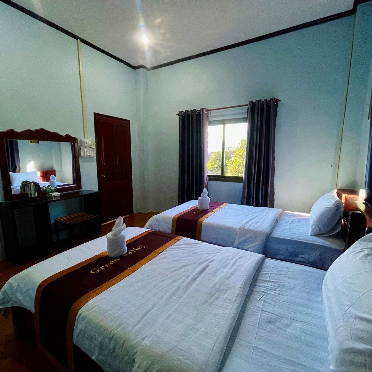 Smile Guesthouse Vangvieng Ванг-Виенг Экстерьер фото