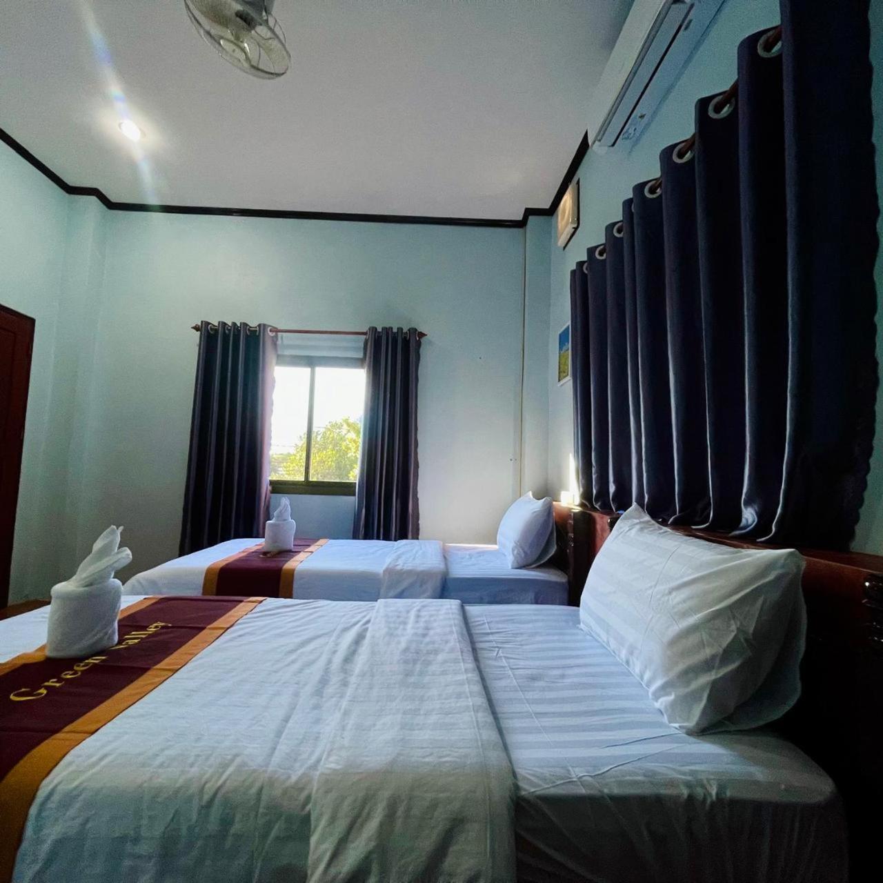 Smile Guesthouse Vangvieng Ванг-Виенг Экстерьер фото