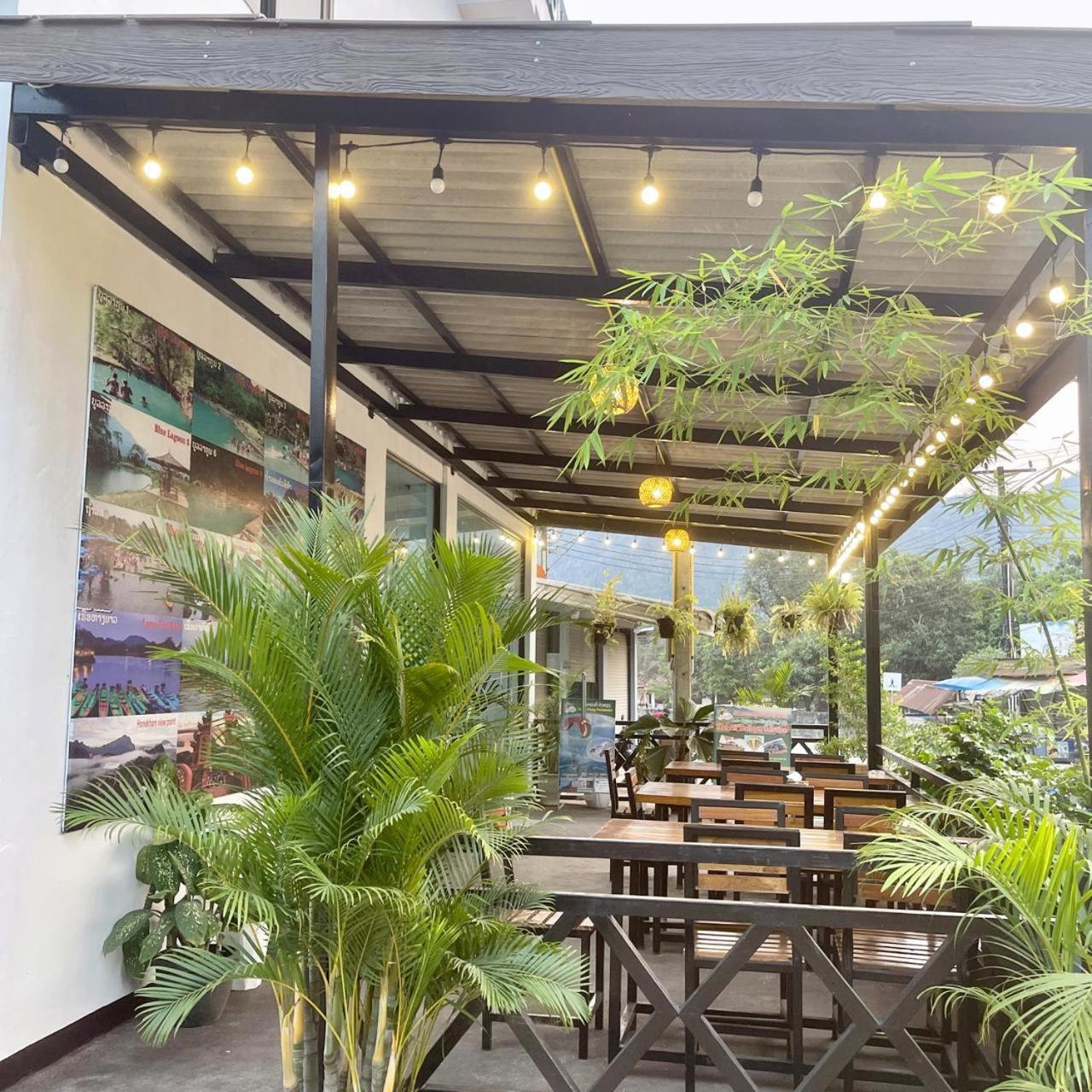 Smile Guesthouse Vangvieng Ванг-Виенг Экстерьер фото